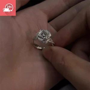 Nhẫn nữ bạc hoa hồng zircon vi khảm - Cá tính và đa năng