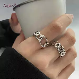AqToCna 1 / 2 Chiếc Phong Cách Lạnh Retro Xu Hướng Nhẫn Nữ Ins Cũ Dây Đeo Đồng Hồ Đơn Giản Mở Đầu Cá Tính Thời Trang Ins Rỗng AqToCna