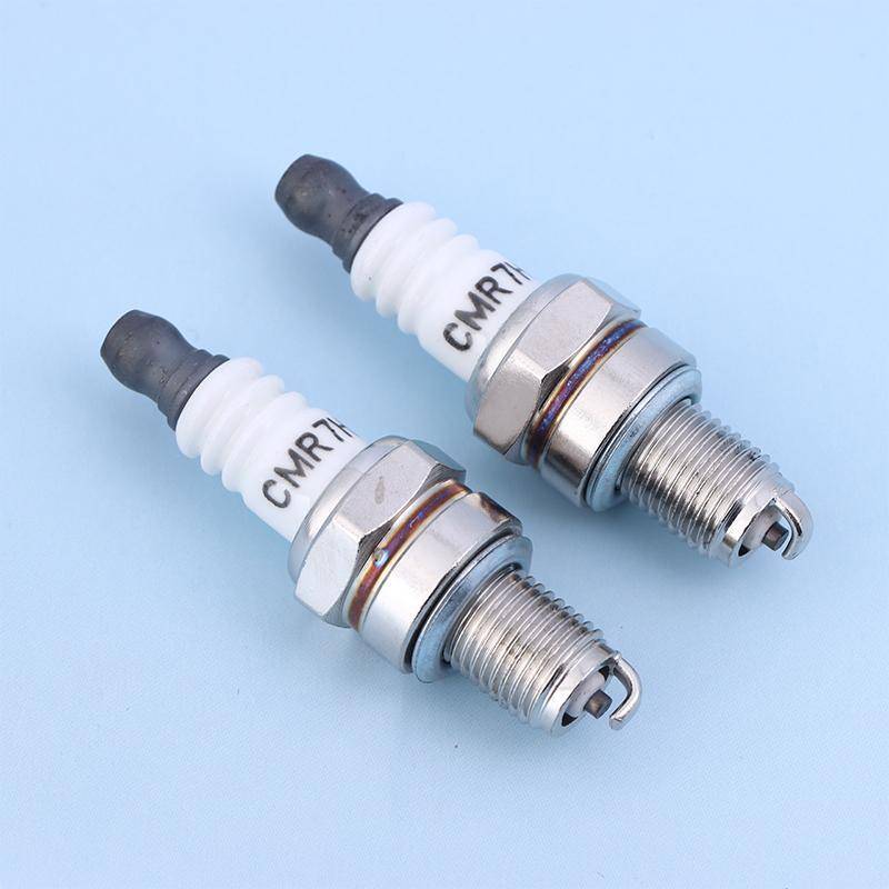 {AKIN} Động cơ thổi CMR7H Bugi Xây dựng bền bỉ Khả năng ứng dụng phổ biến cho máy cắt chổi được nâng cao để chăm sóc bãi cỏ {a}