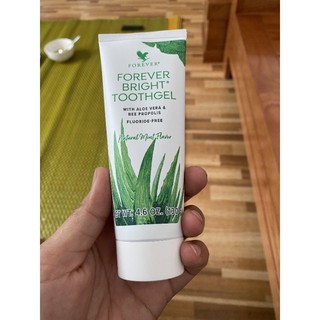 "Forever Bright Toothgel 130g – Kem Đánh Răng Thảo Dược Lô Hội, Tự Nhiên Hỗ Trợ Răng Trắng Sáng"
