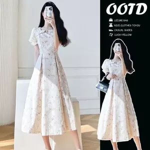 Váy Jacquard dập nổi Thiết kế thích hợp mùa hè cho nữ, Váy dài hoa kiểu Pháp nhẹ nhàng cổ điển