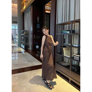 Đầm Yếm Linen Dài – Đầm maxi dáng suông Linin tôn dáng, mặc đi chơi/đi làm/du lịch thanh lịch MyaHouse
