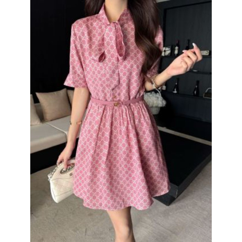 Váy Jacquard mới có cổ chảy cho nữ