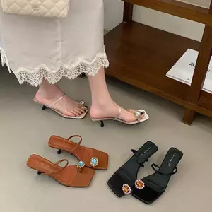 TT 2026 Tính Khí Mùa Hè Giày Nữ Mũi Mở Giày Thoải Mái Mèo Gót Bao Mũi Sandal Nhẹ Sang Trọng Tính Khí