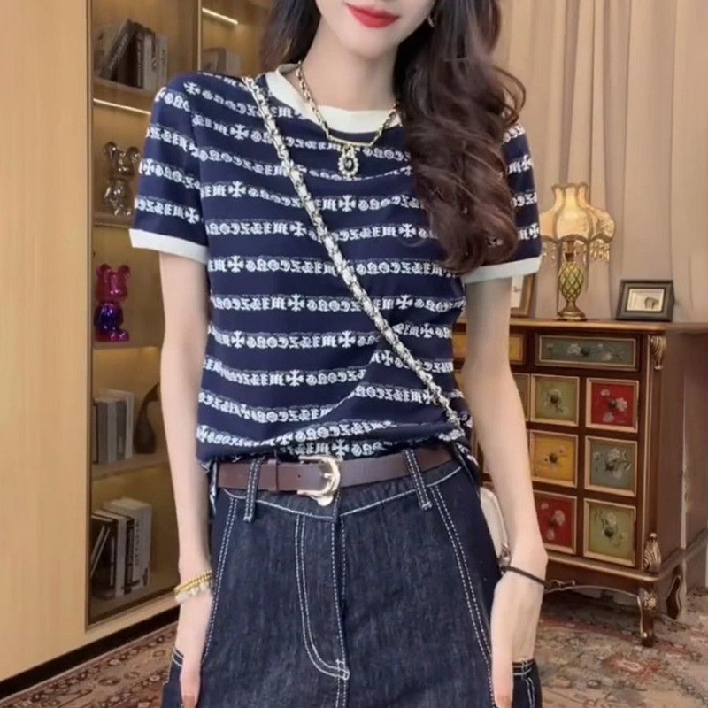 Áo thun nữ tay ngắn cổ tròn in hình mới mùa hè