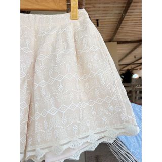 Set Bộ Nữ Áo Hoa Thêu Họa Tiết Boho Mix Quần Short Đùi Ren Viền Sóng S135