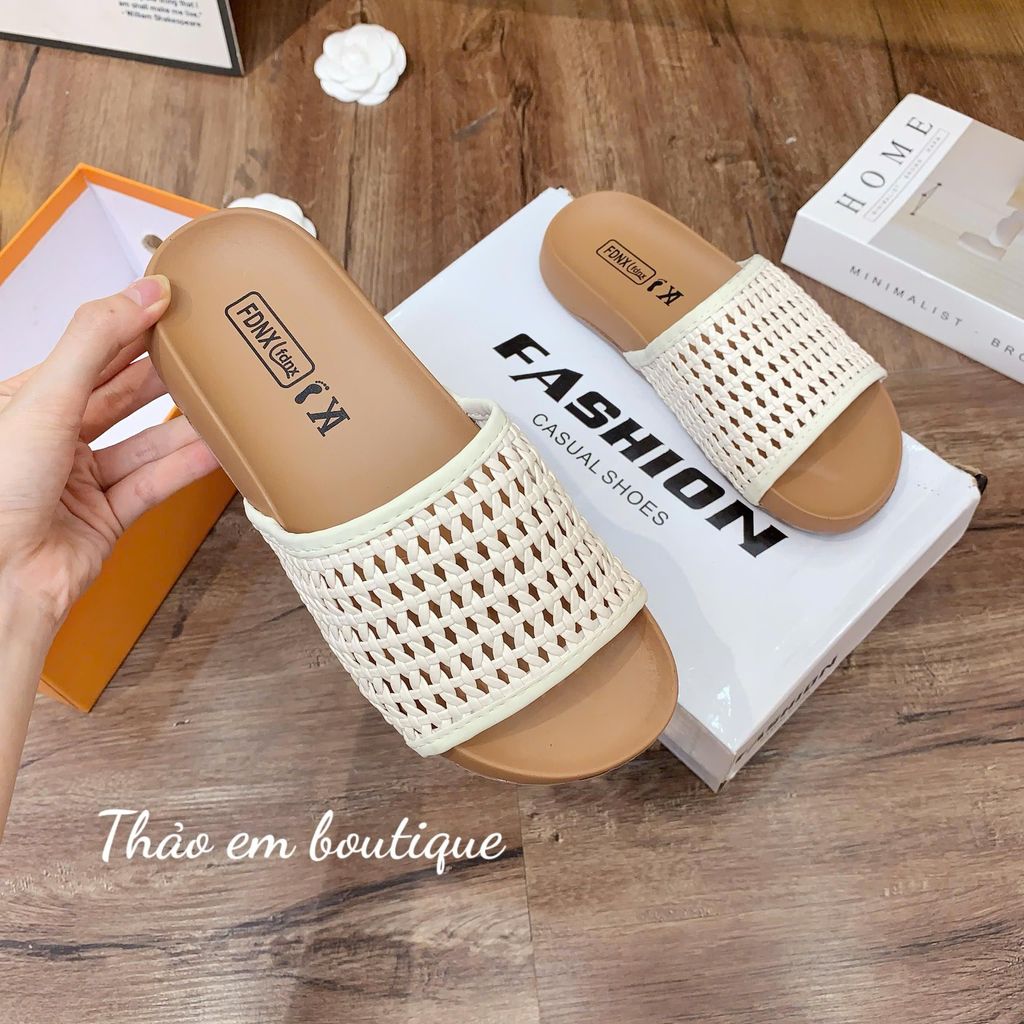 [Thảo Em- DL568] Dép lê nữ đế mềm 3p mũi tròn quai lưới thoáng mát.