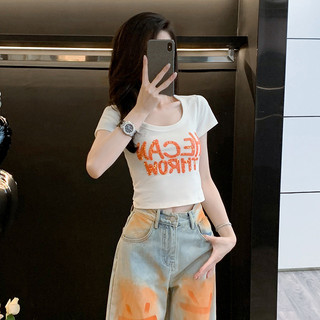 Bộ áo thun ôm dáng cổ chữ U in chữ nổi 3D và quần jean rách phong cách Mỹ Trẻ Trung cho Nữ mùa Hè