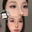 【Roshy】Phấn bắt sáng dạng lì dùng được cả khô và ướt hai màu tạo hiệu ứng lấp lánh nhẹ nhàng. dạng bột mịn