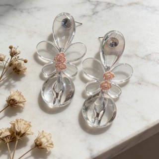 1 đôi bông tai bướm acrylic trong suốt cô gái cay cổ điển