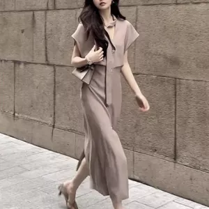 Đầm Aura cao cấp, tinh tế - Phong cách hoàng gia cho nàng trưởng thành