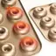 Khuôn Bánh Donut Lỗ DIY Sô Cô La Bánh Ngọt Món Tráng Miệng Bánh Quy Muffin Dụng Cụ Handmade Phụ Kiện Nhà Bếp 6 Cốc Đen