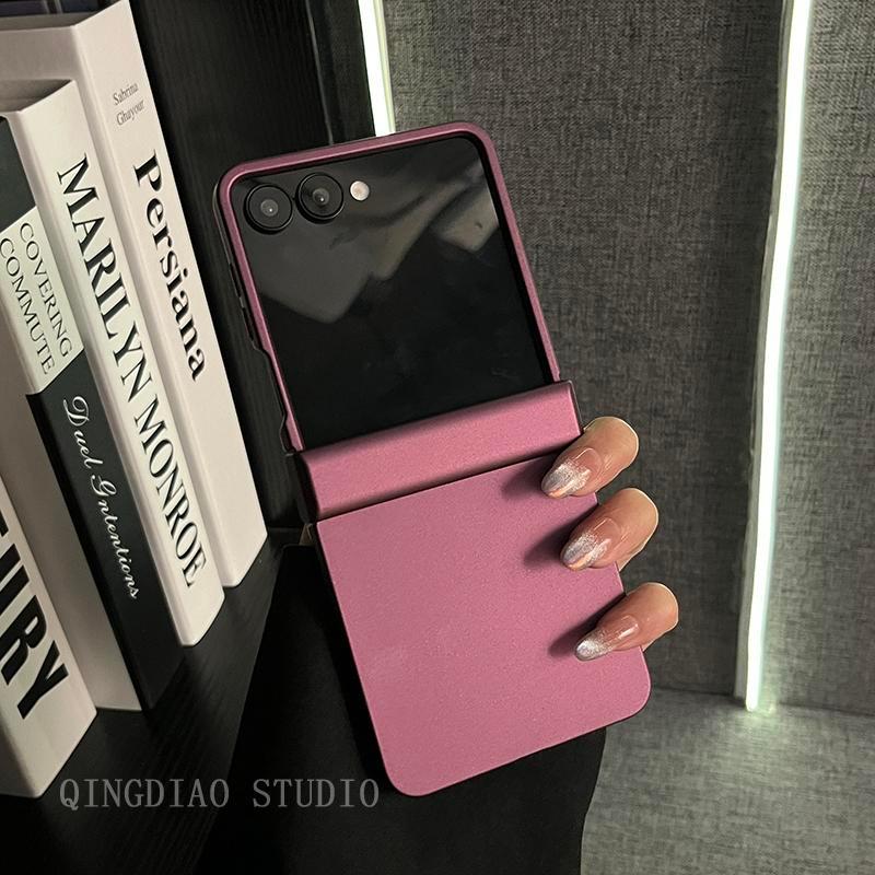 Thích hợp cho Samsung Galaxy ZFlip7 ZFlip6Ốp điện thoại tráng men nướng màu tím đậm sang trọng bao gồm và gập vỏ cứng tương thích với vỏ bảo vệ ZFlip 7 6 5 4 3 5G