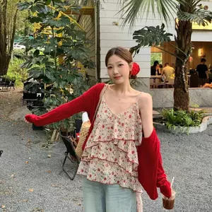 Áo không tay voan có dây đeo ngoài + Bộ đồ Cardigan màu đỏ phong cách mới Hợp thời trang