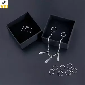 Bộ Cosplay Anime Horimiya Izumi với Trang Sức và Quần Áo Mới
