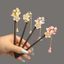 Mới Phong Cách Trung Hoa Lily Của Thung Lũng Tua Rua Bước Lắc Kẹp Tóc Phong Cách Cổ Đại Sườn Xám Hanfu Chảo Tóc Bằng Gỗ Kẹp Tóc Sang Trọng Kẹp Tóc Phụ Kiện Tóc Nữ