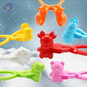 HFTOY 4 Gấu Dễ Thương Du Khủng Long Quả Cầu Tuyết Kẹp Đất Sét Tuyết Máy Làm Bóng Tuyết Sáng Tạo Khuôn Xẻng Tuyết Cho Trẻ Em Thể Thao Ngoài Trời Đồ Chơi Tuyết ~