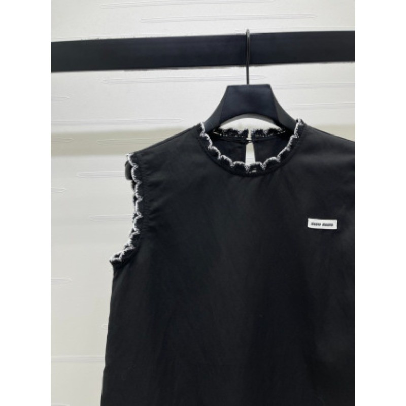 Bộ đồ nữ mới có áo Vest và quần short vải lanh cổ tròn