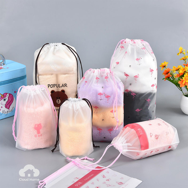 Túi đựng khăn mặt, túi dây rút, túi đựng tất, đồ lót, túi du lịch dày, túi treo đựng đồ.