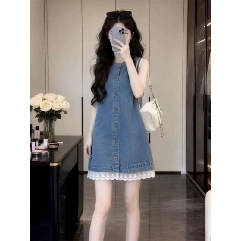 [Khuyến mãi trong thời gian có hạn] Mùa hè 2026 Váy Denim không tay phong cách mới Nữ phong cách Hàn Quốc Ren viền khâu dáng ôm hơn Váy ngắn
