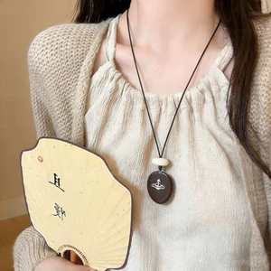 Mặt Dây Chuyền Gỗ Sao Thổ Phong Cách Bohemian, Độc Đáo Và Sang Trọng, Retro Hợp Mọi Dịp