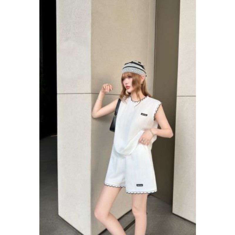 Bộ đồ nữ mới có áo Vest và quần short vải lanh cổ tròn