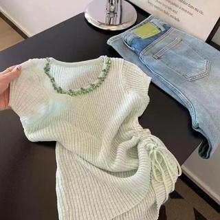 [Hàng mới về] Quần áo mùa hè Phong cách Hàn Quốc Công nghiệp nặng Đính cườm Áo dệt kim ngắn tay nữ 2026 Mùa hè Đơn giản đi lại Dây rút eo hẹp Slimm