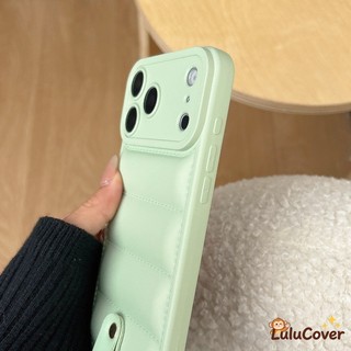 Ốp lưng mặt dây chuyền hoa tươi mùa xuân có dây đeo tay có thể điều chỉnh cho iPhone 17 Air 16E 16 15 14 13 12 11 Pro Max 6 6S Plus SE 2020 2022 Vỏ màu kẹo Vỏ mềm dễ thương