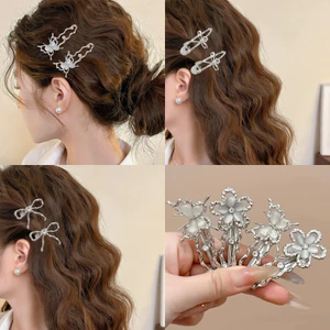 Bộ 2 Kẹp Tóc Thời Trang Hàn Quốc với Kim Cương Giả Kim Loại - Nổi Bật Phong Cách