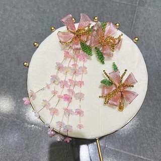 Mũ cô dâu handmade với tua rua, phụ kiện hoàn hảo cho ngày trọng đại