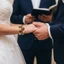 Ở lại Vòng tay cô dâu pha lê co giãn đẹp với nhiều tông màu đính đá Vòng tay đám cưới thời trang cho cô ấy