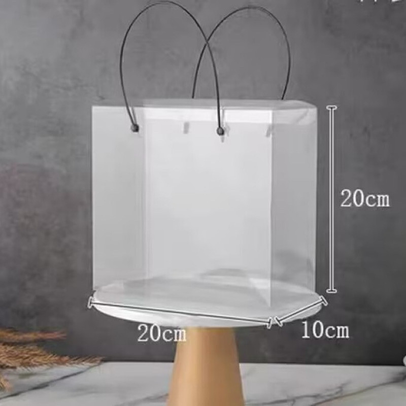 [hỏa tốc hcm] Hộp Túi Mica Quai Đen Size 20x20x10cm Dùng Đựng Quà Tặng, Hoa, Bánh Kẹo ANGIHOME