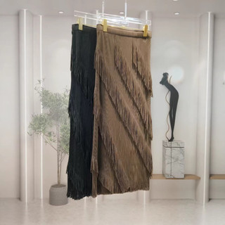 Váy Miyake xuân hè viền cao cấp, hông thẳng, chiều dài vừa phải, thiết kế sang trọng
