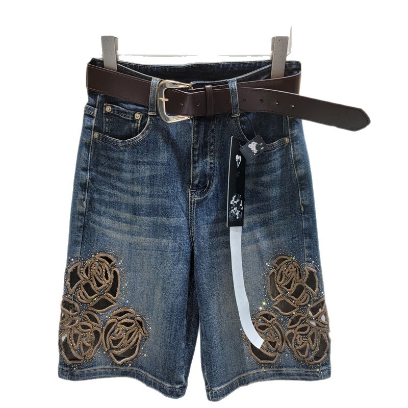 Thời Trang Cao Cấp Denim Năm Điểm Quần 2026 Nữ Mùa Hè Phong Cách Mới Ôm Hơn Nhìn Rời Rỗng Hoa Thêu Quần Ống Thẳng