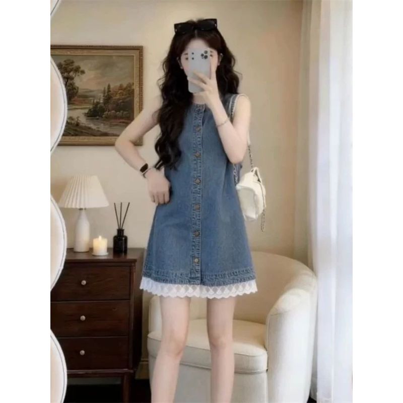 [Khuyến mãi trong thời gian có hạn] Mùa hè 2026 Váy Denim không tay phong cách mới Nữ phong cách Hàn Quốc Ren viền khâu dáng ôm hơn Váy ngắn