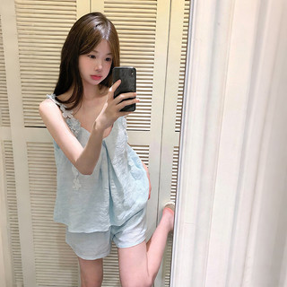 VM-Bộ Đồ Ngủ Nữ 2 Dây Hoa Thêu Mềm Mát Pijama Dáng Rộng Kèm Quần Short Lưng