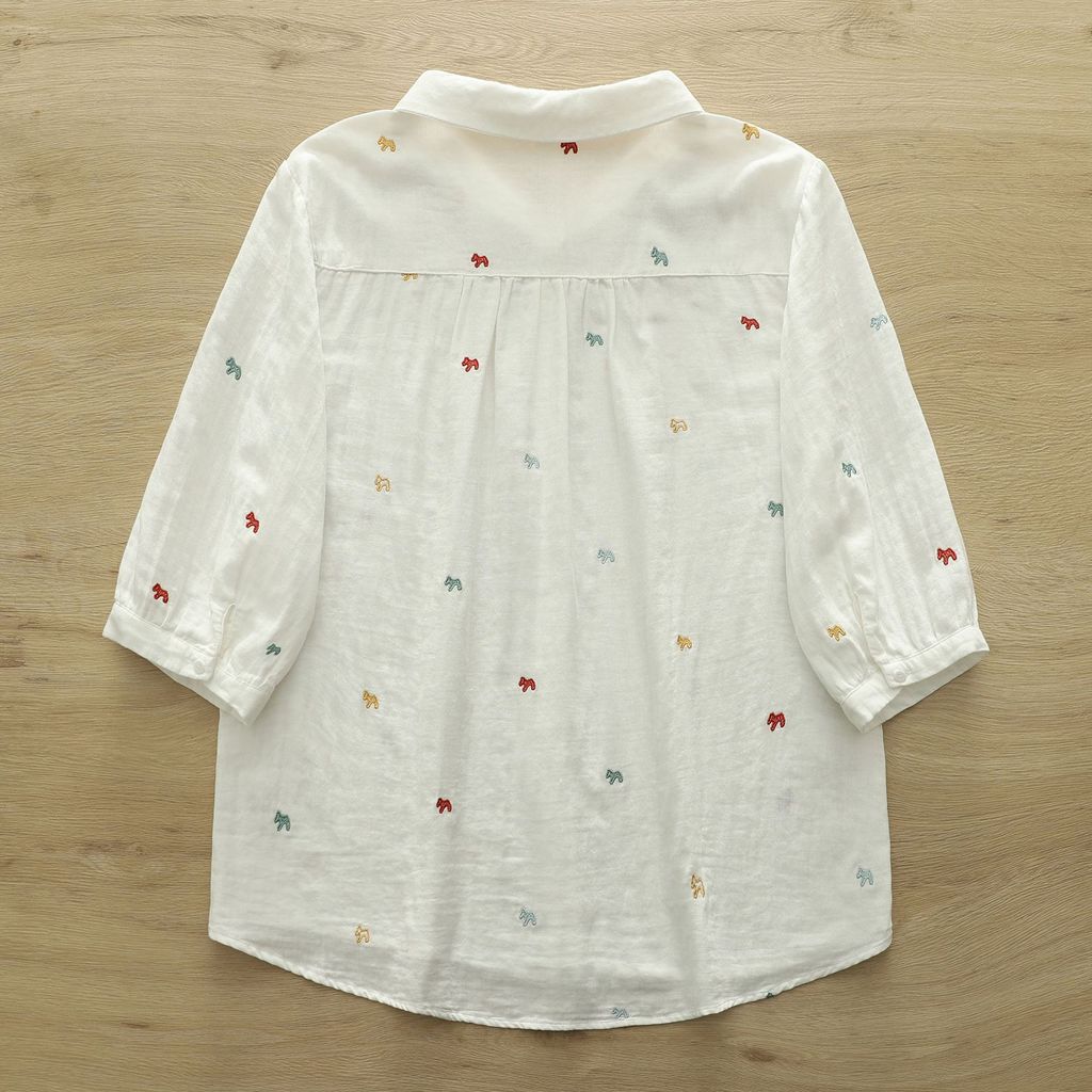 Áo sơ mi nữ cotton cao cấp, thiết kế thêu ngựa văn học mềm mại, phù hợp mặc hàng ngày