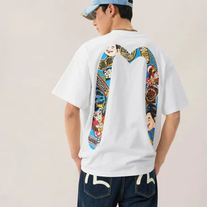 Bán áo thun thời trang Hàn Quốc unisex với họa tiết retro và cổ tròn