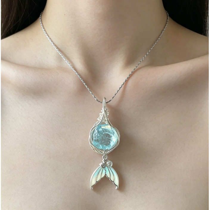 Vòng cổ nữ thiết kế tiên cá màu xanh, cá tính và đa năng