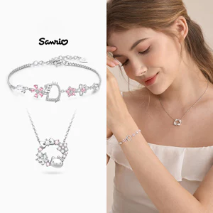 Vòng Tay Hello Kitty đính đá Lấp Lánh, Trang Sức Nữ Hot Trend Phong Cách Ngọt Ngào