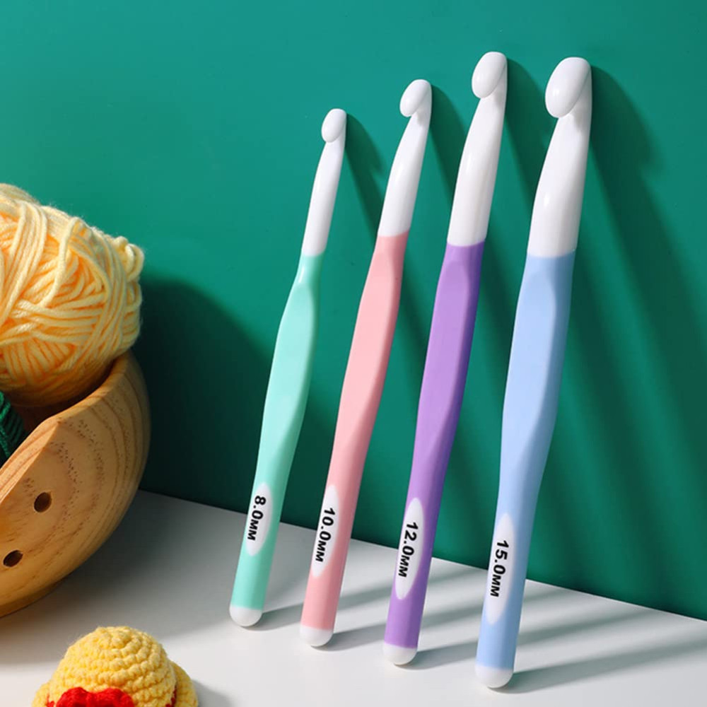 Kích thước lớn Móc móc 4 chiếc Bộ kim móc dài QLRFFLJOY 8mm 10mm 12mm 15mm Tay cầm cao su Móc móc Dụng cụ dệt sợi DIY để đan Chăn, Khăn choàng và thảm
