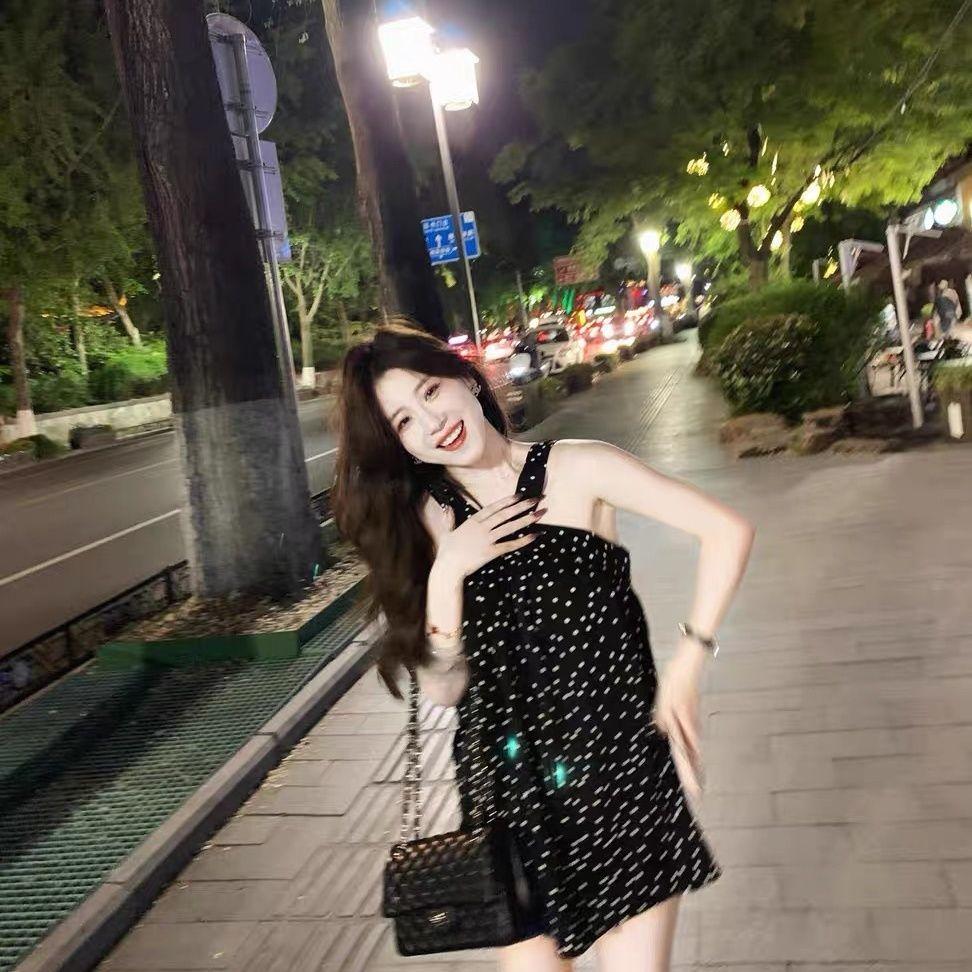 [Giảm giá trong thời gian có hạn] Pure Desire Hot Girl Style Chấm bi Thiết kế dây buộc Áo yếm nữ Mùa hè Phong cách mới Siêu cổ tích Mặc bên ngoài Áo đẹp