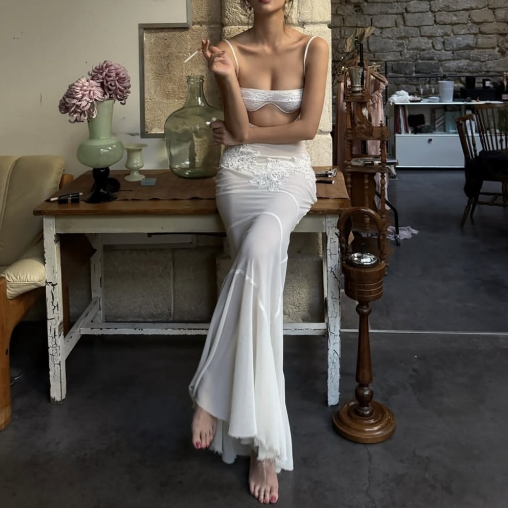 Đầm maxi nữjacquard chắp vá lưng gợi cảm có viền rỗng, phù hợp cho kỳ nghỉ sang trọng