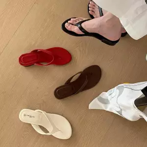 TT Phiên Bản Hàn Quốc Flip-Flops Flip-Flops Nữ Phù Hợp Với Giày Đi Biển Mùa Hè Dép Da
