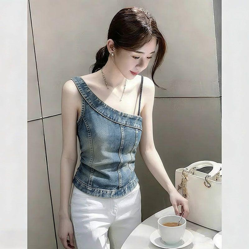 [Giảm giá 50%] Phiên bản Hàn Quốc Thời Trang Sang Trọng Đeo Vai Denim Không Tay Áo Nữ Mùa Hè Phong Cách Mới Đơn Giản Đi Lại Áo Vest Bất Đối Xứng Hot Girl
