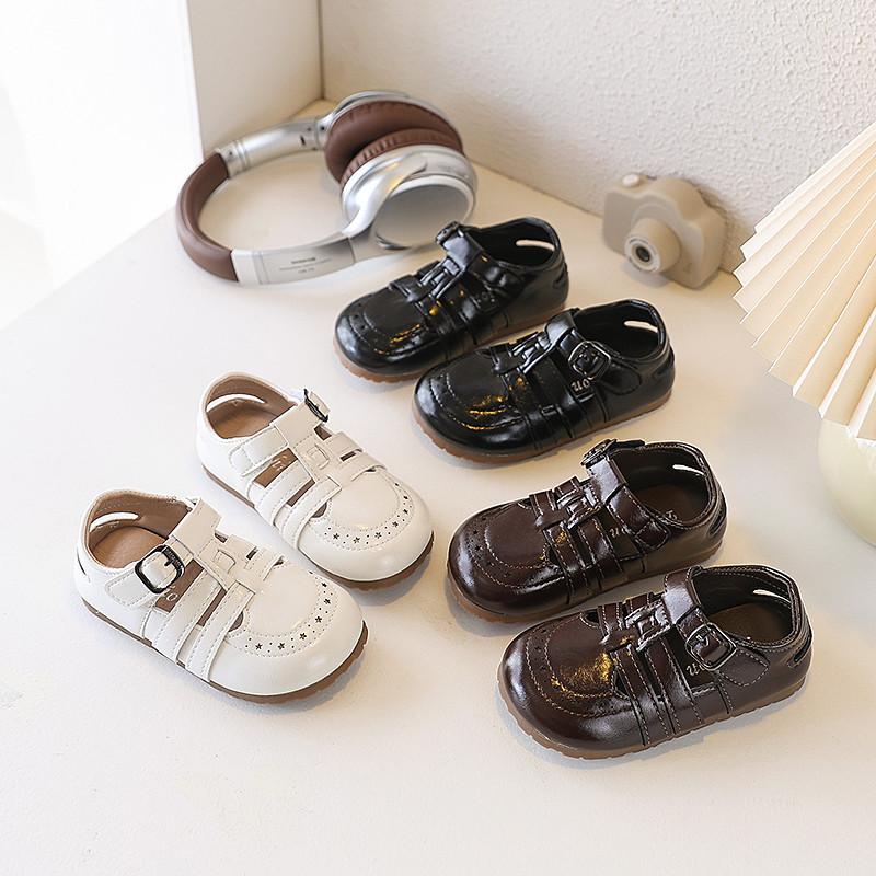 Giày trẻ em cổ điển kiểu Brogue, khóa kim loại, đế mềm êm chân, dễ mang đi học đi chơi