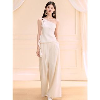Set Bộ Nữ Áo Lệch Vai Vạt Bèo Đính Hạt Mix Quần Suông Dài HB.STUDIO S122