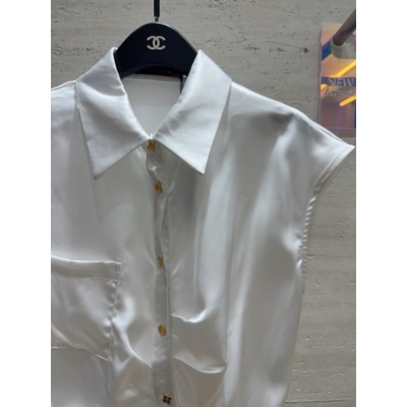 Váy nữ mới có ve áo, nút nghỉ giữa ngày và Tencel không đều