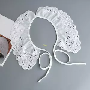 Cape giả cổ thêu hoa và vỏ sò cho bé gái ngọt ngào