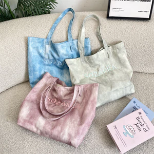 Túi Tote thêu chữ Tie-Dye Phong cách lười biếng Túi đeo vai dung tích lớn Sinh viên Com